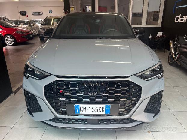 AUDI RS Q3 SPB quattro S tronic