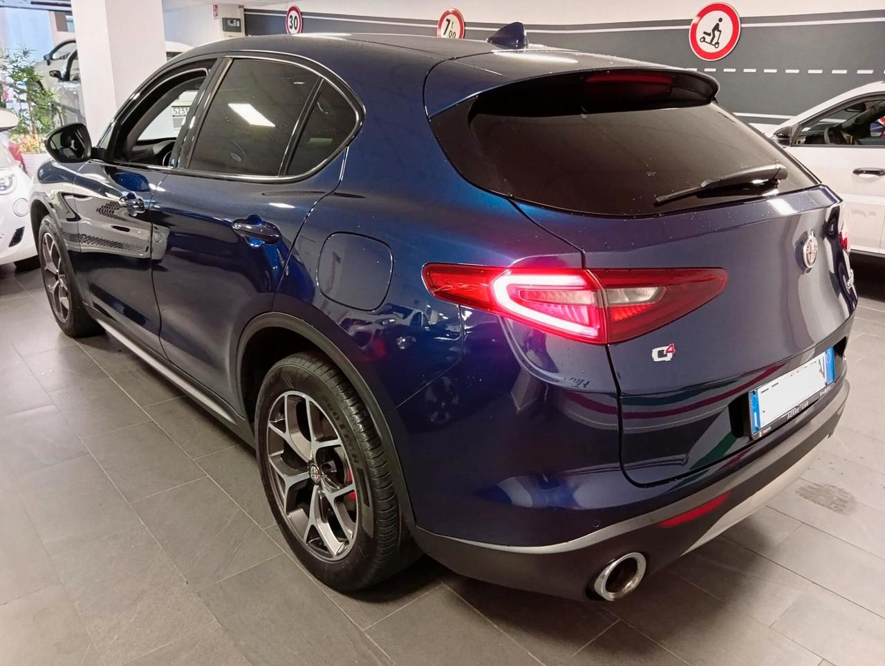 Alfa Romeo Stelvio 2.2 Turbodiesel 210 CV AT8 Q4 Executive