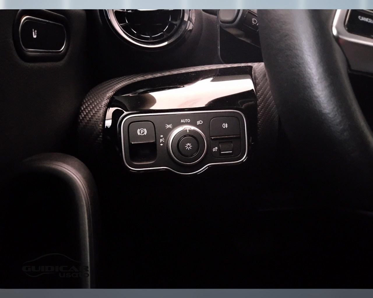 Mercedes-Benz Classe A - W177 2023 - A 180 d Advanced auto