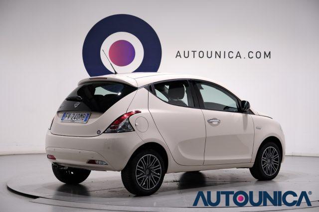 LANCIA Ypsilon 1.2 69 CV 5 PORTE S&S GOLD NEOPATENTATI