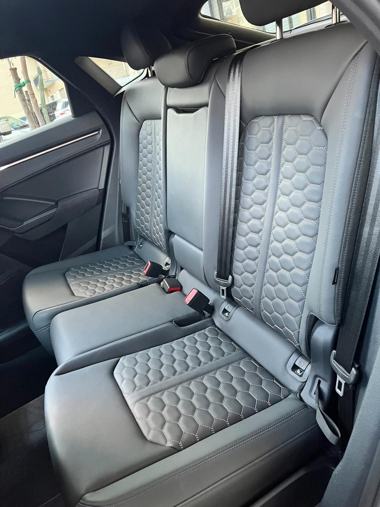 Audi RS Q3 edizione limitata 10 anni