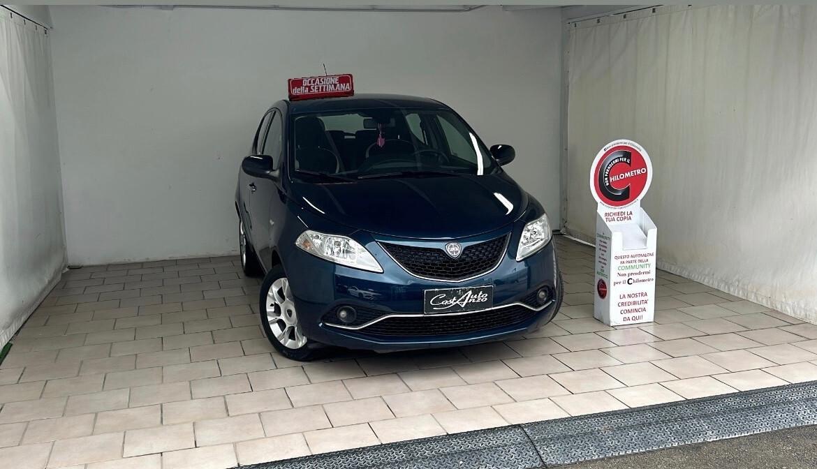 Lancia Ypsilon 0.9 TwinAir Metano Ecochic Platinum 2016