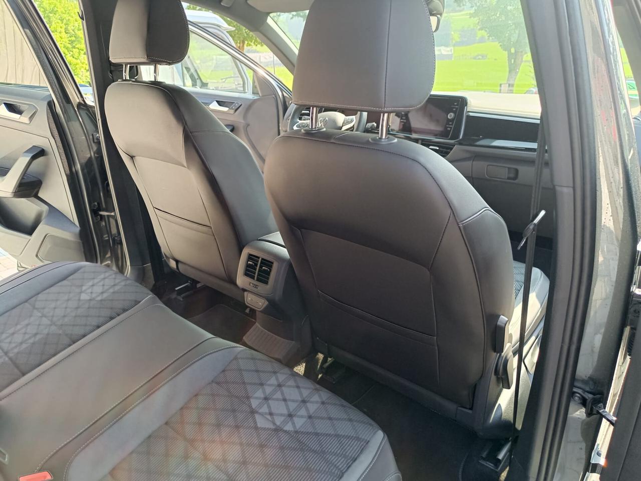 VOLKSWAGEN T-ROC 2.0 TDI 150CV 4MOTION R-LINE 4X4 4WD