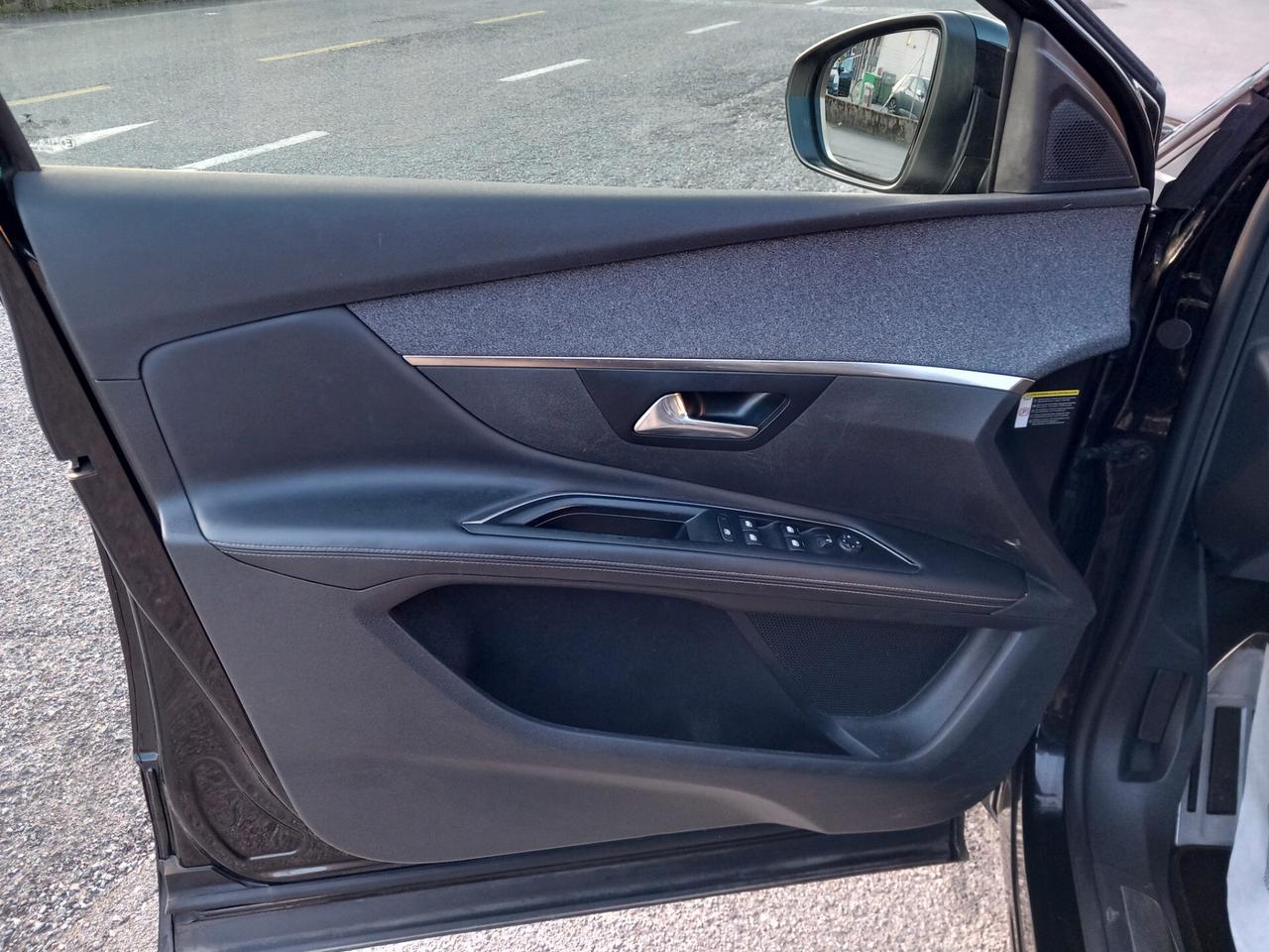 Peugeot 3008 GT Line EURO 6B