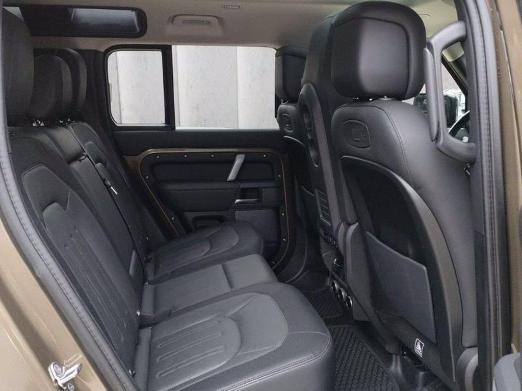 LAND ROVER Defender 110 3.0d i6 mhev x-dynamic hse awd 250cv auto 7p.ti del 2021