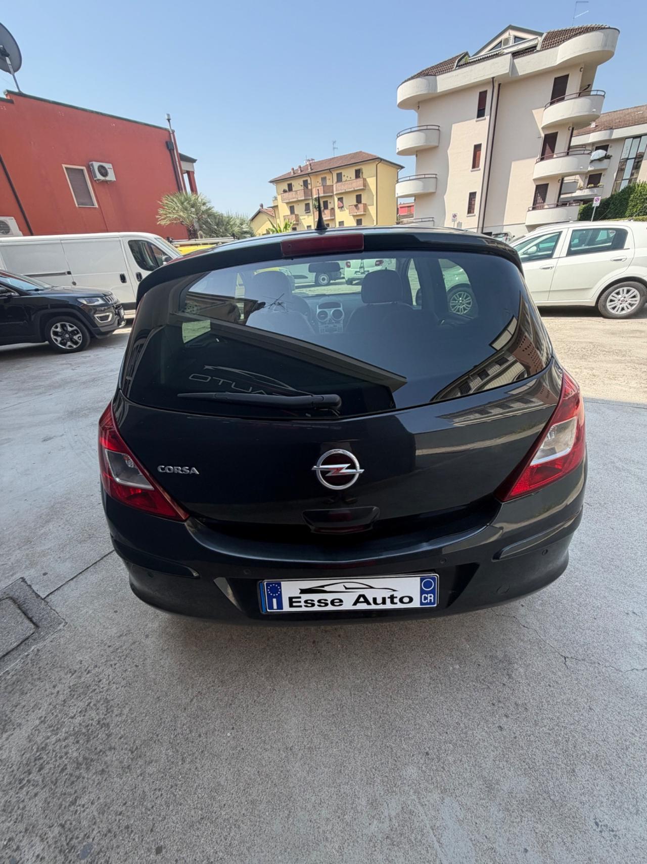 Opel Corsa 1.2 85CV 5 porte GPL-TECH Club