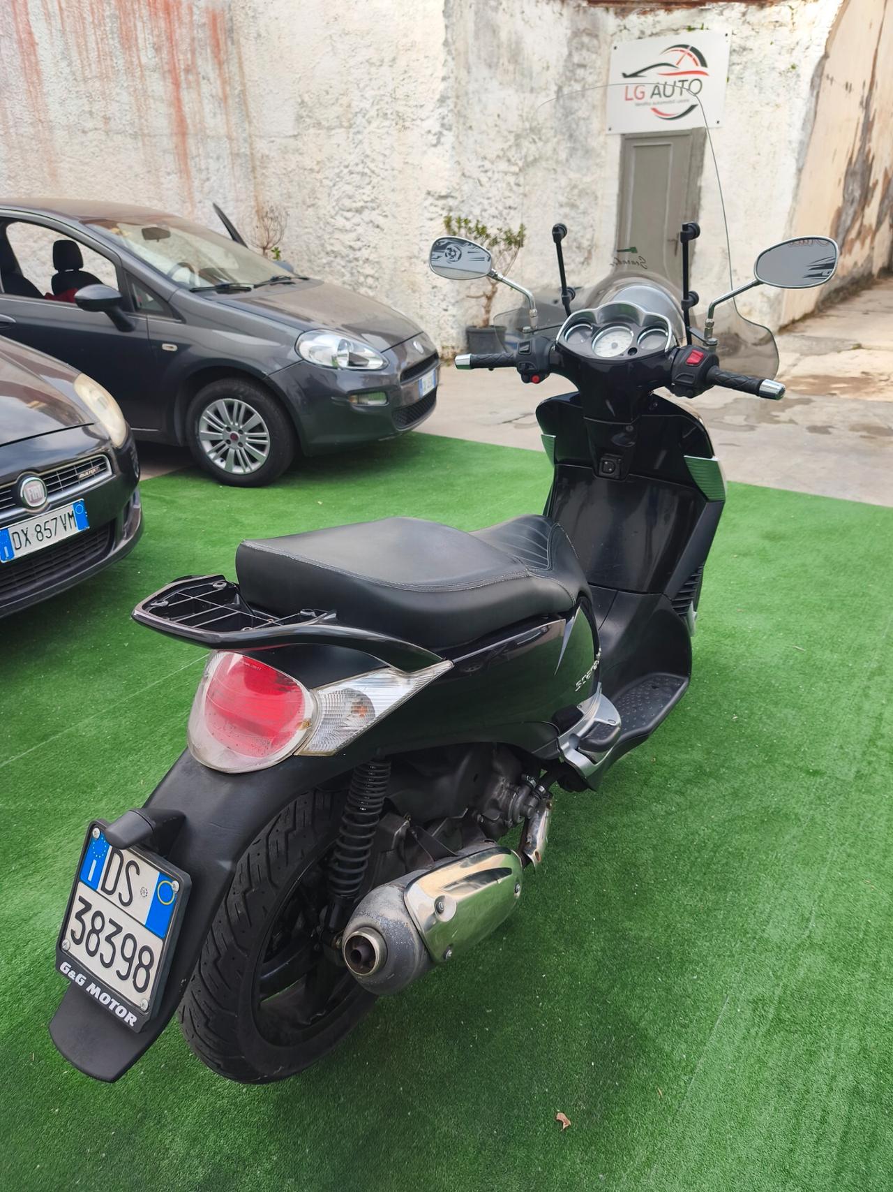 Aprilia Scarabeo 300 Special S