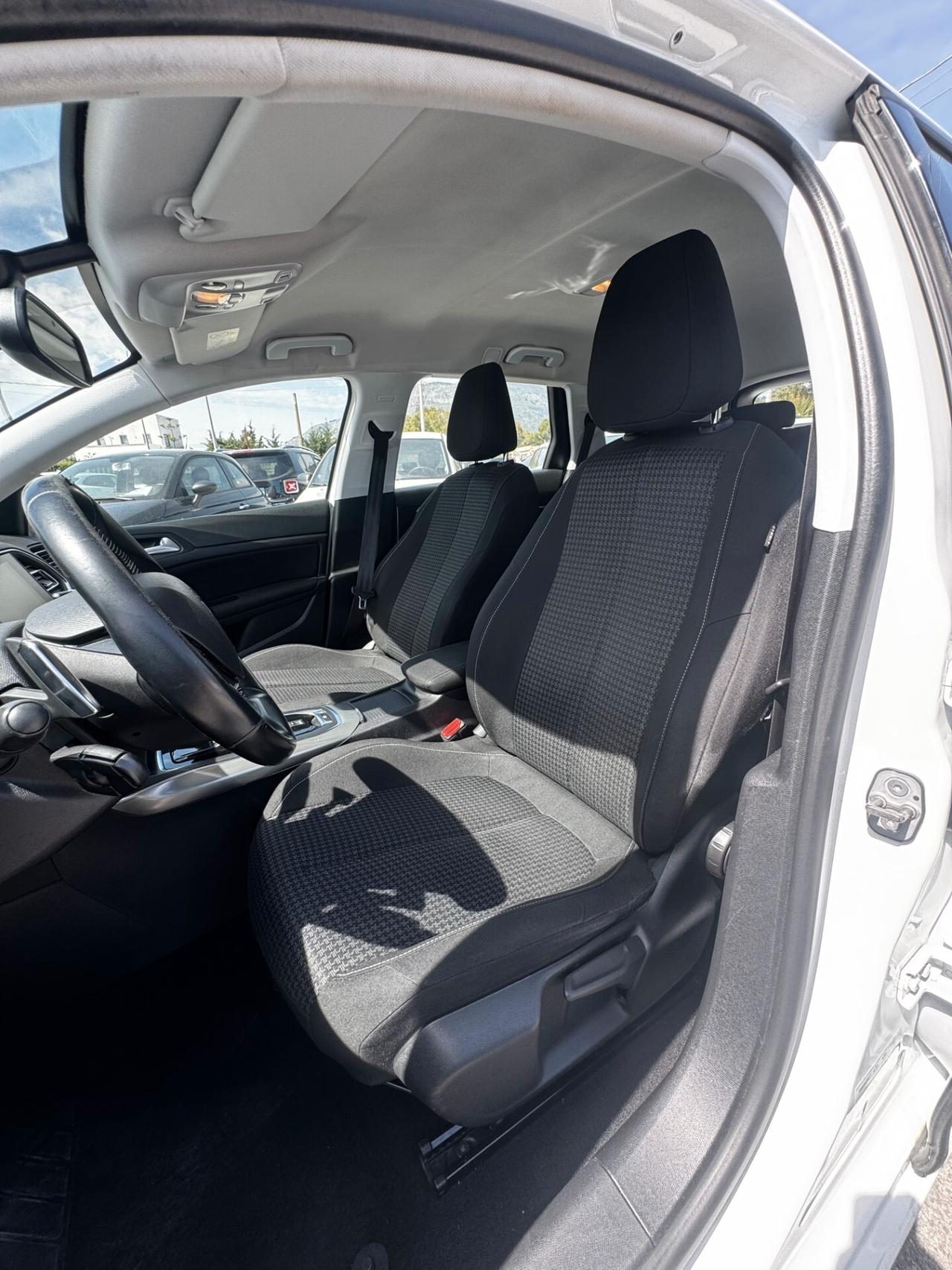 Peugeot 308 BlueHDi 130 S&S EAT8 GT Line