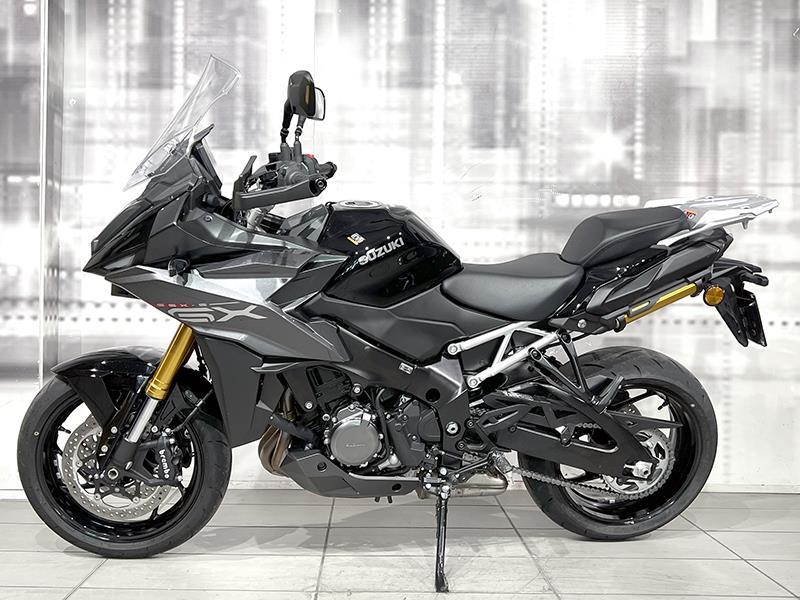 Suzuki GSX-S 1000 GX