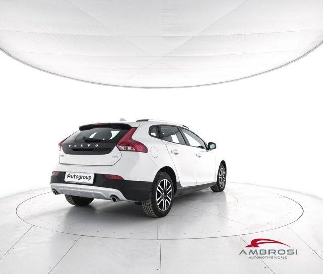 VOLVO V40 Cross Country D2 Business Plus