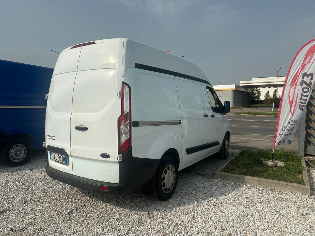 Ford Transit Custom 270 2.0 TDCi 130 PC Furgone Titanium