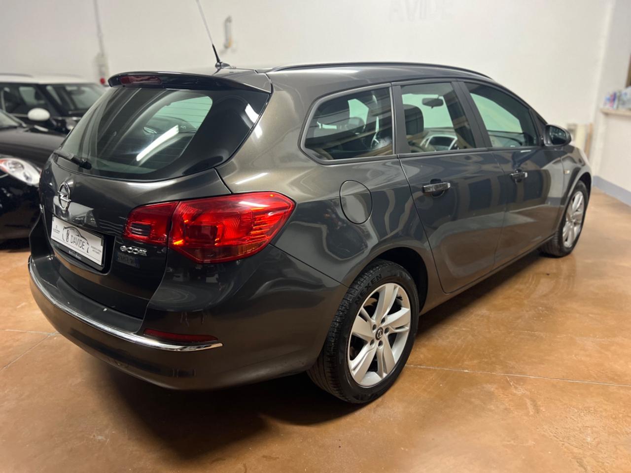 Opel Astra 1.7 CDTI 110CV Sports Tourer Elective