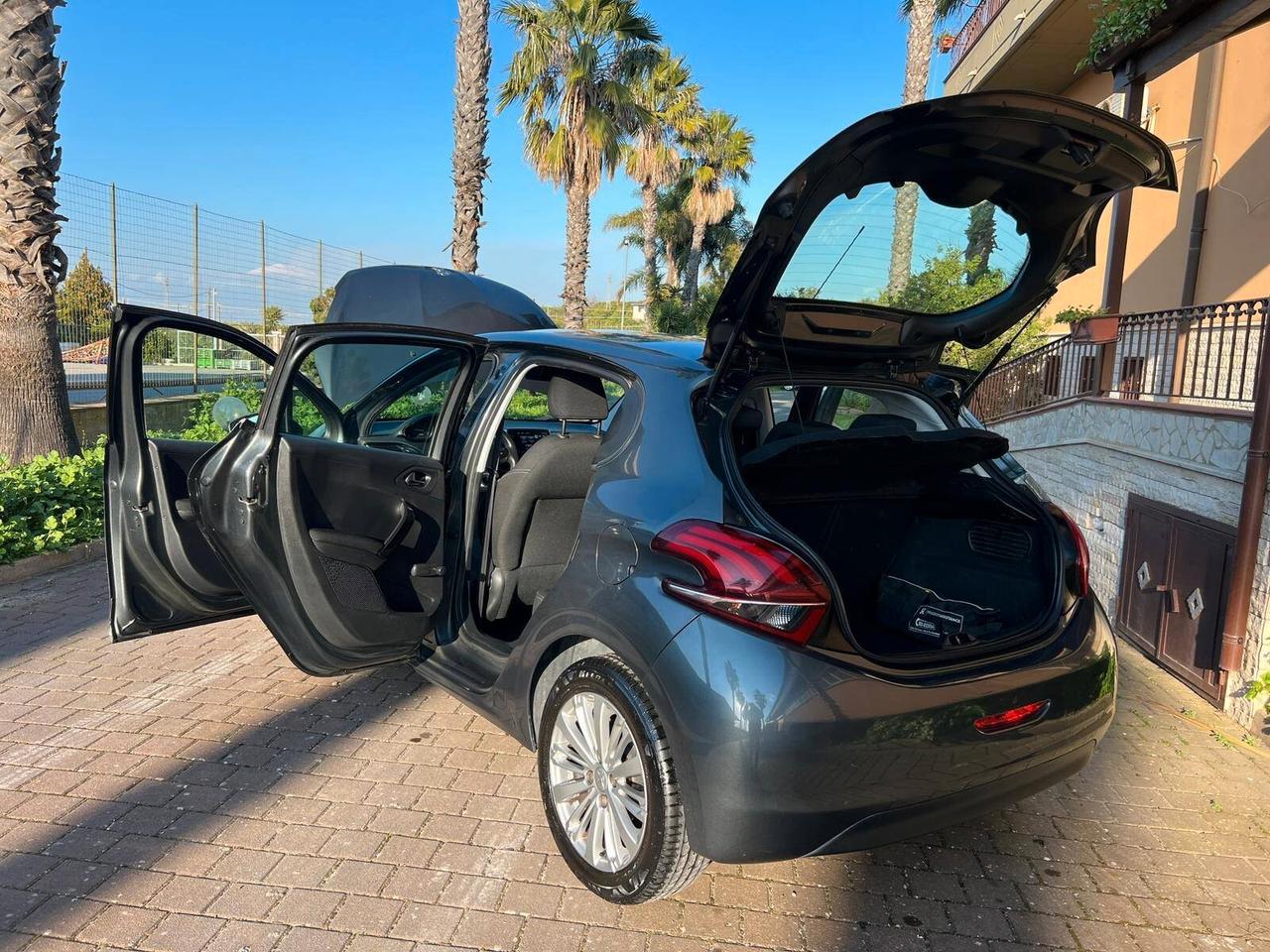 Peugeot 208 BlueHDi 75 5 porte Active