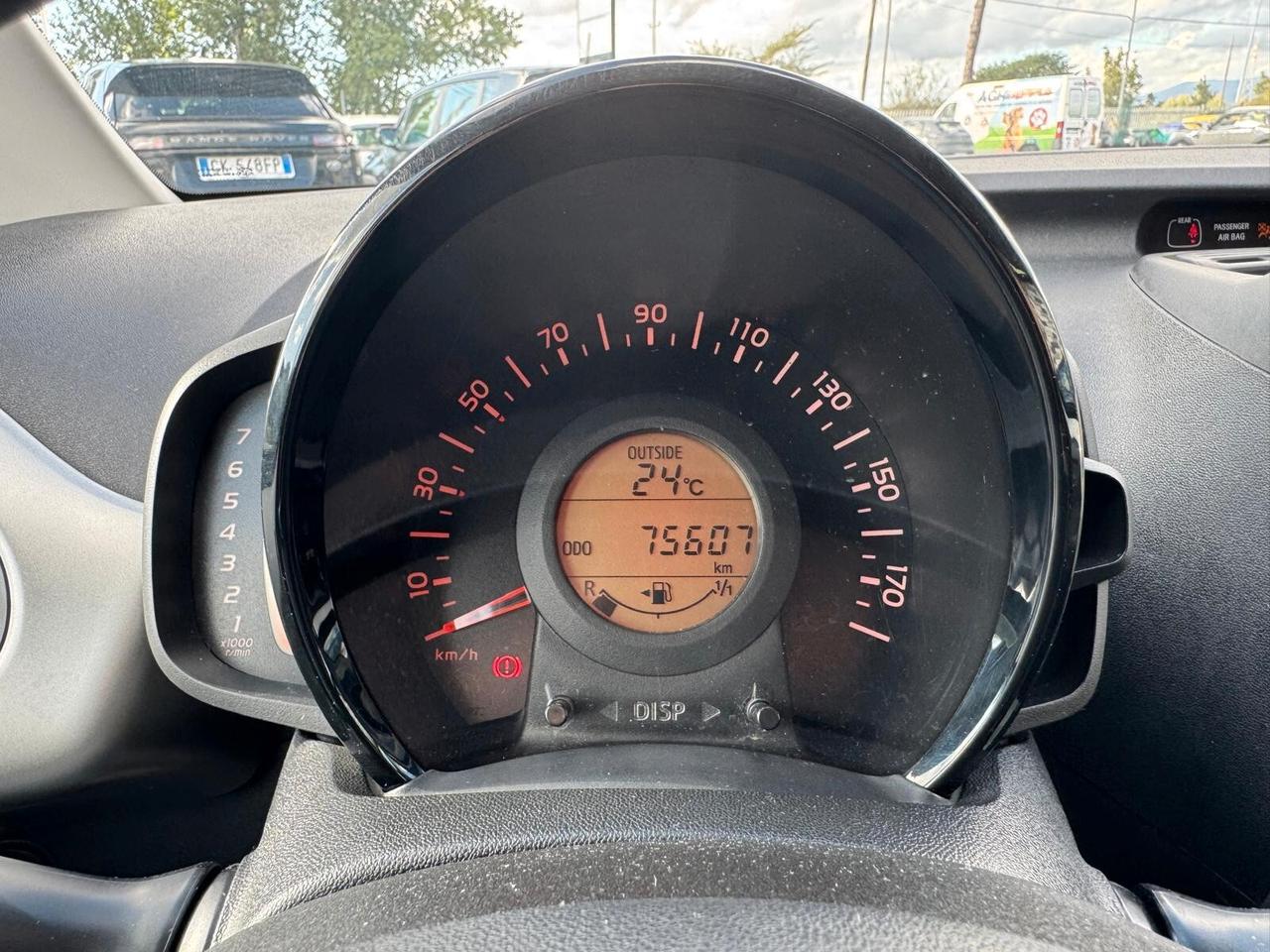 Toyota Aygo 1.0 VVT-I 69CV 5P NEOPATENT 2015