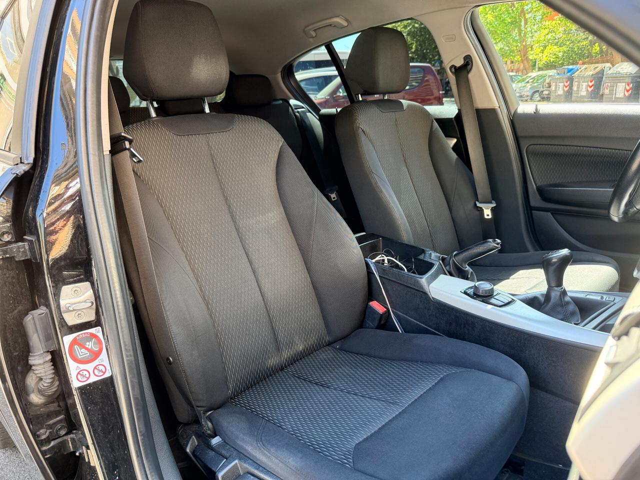 Bmw Serie 1 116d 116cv Euro 6 ALL BLACK