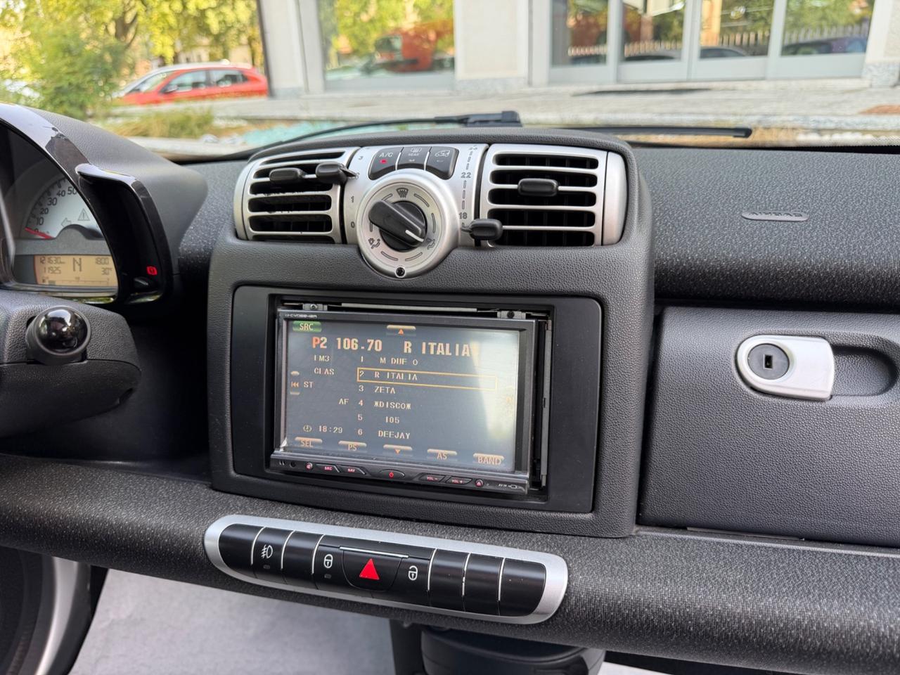 Smart ForTwo 1000 52 kW coupé passion