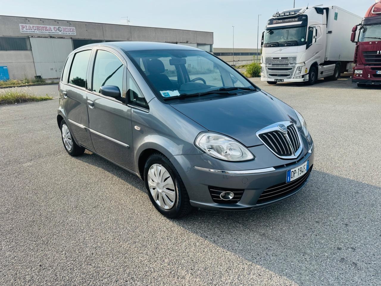 Lancia MUSA 1.4 16V Oro Plus