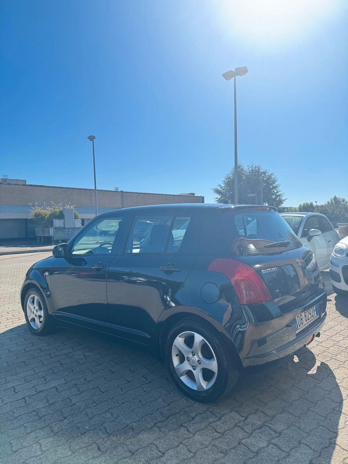 Suzuki Swift 1.3 5p. GLX
