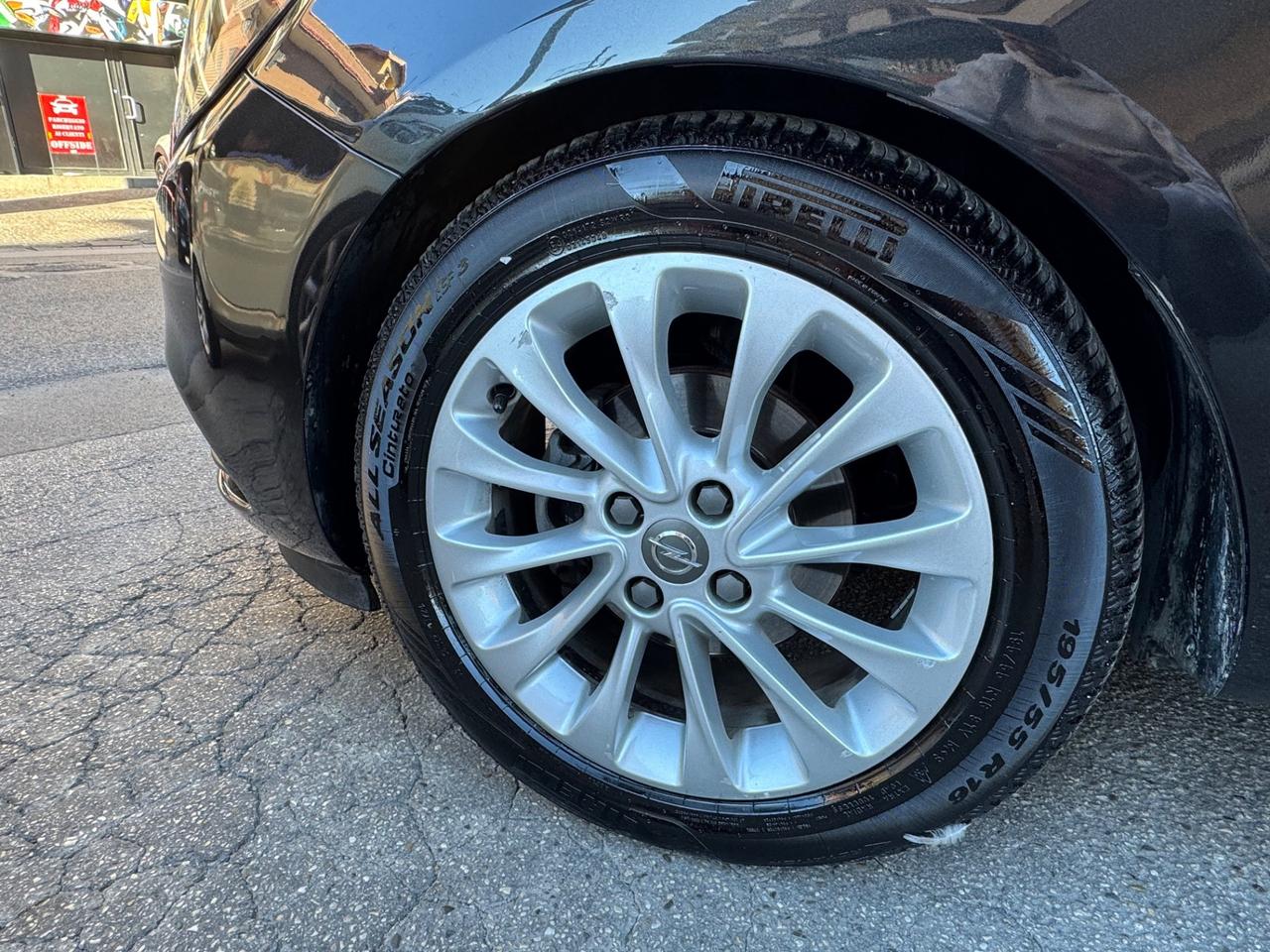 Opel Corsa 1.4 90CV GPL Tech 5 porte Elegance