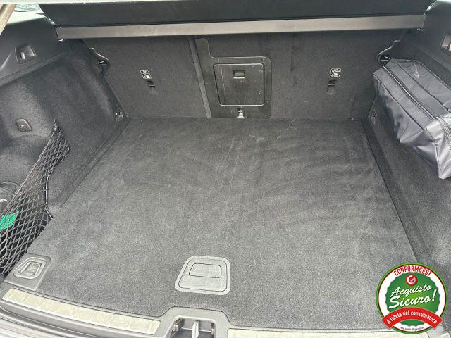 VOLVO XC60 B4 (d) AWD Geartronic Momentum