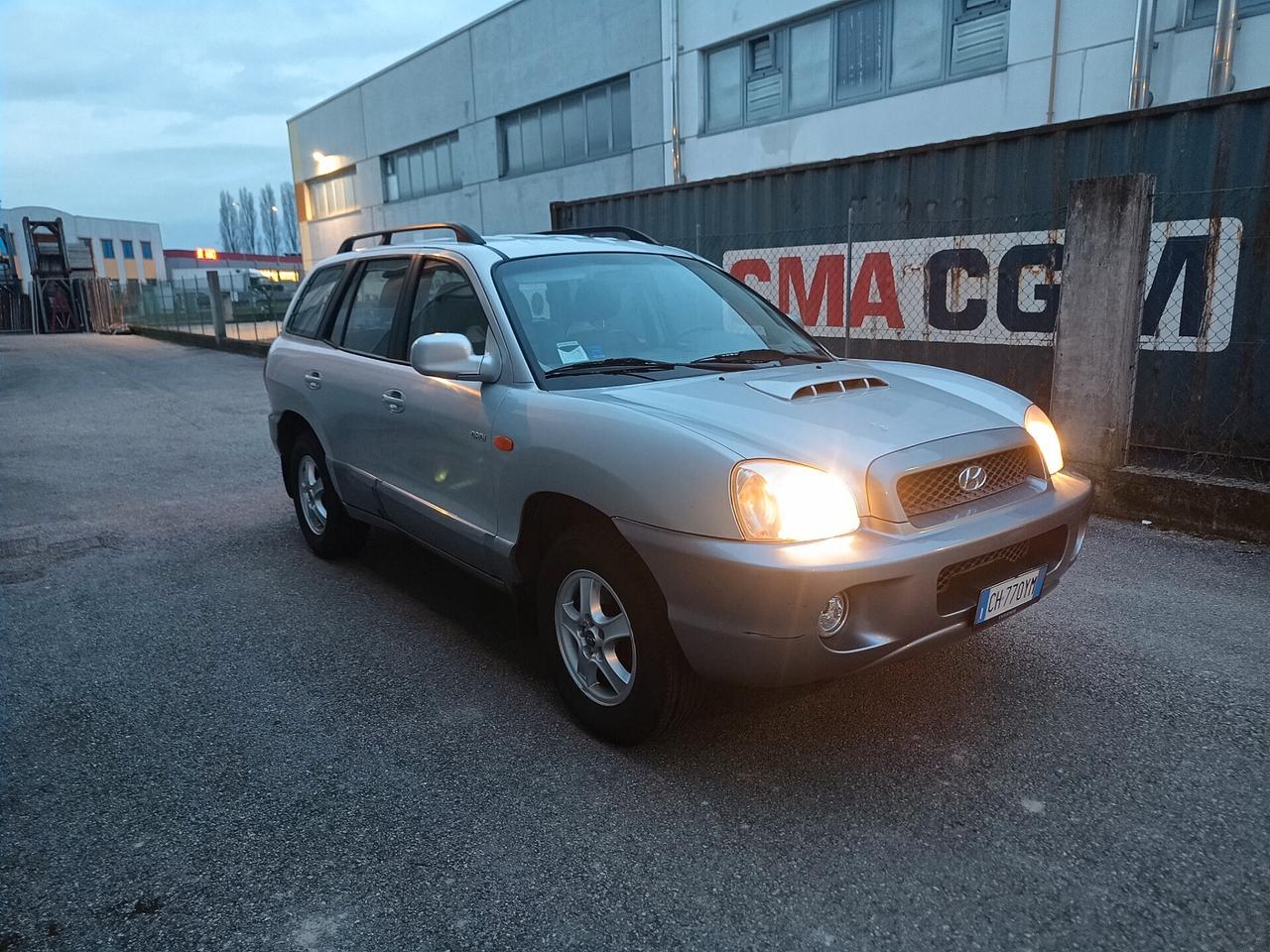 Hyundai Santa Fe 2.0 CRDi TD 4WD Plus