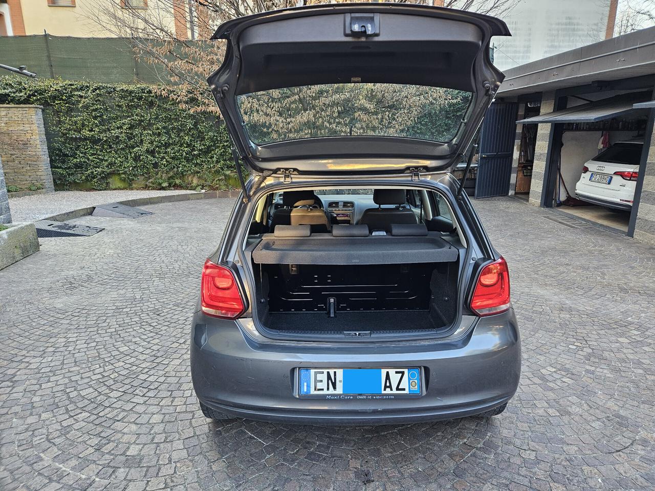 Volkswagen Polo Trendline - 1.2 Benzina - 60 CV - Euro 5 - NEOPATENTATI