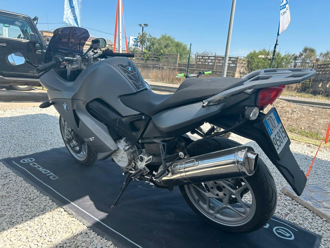 BMW F 800 ST