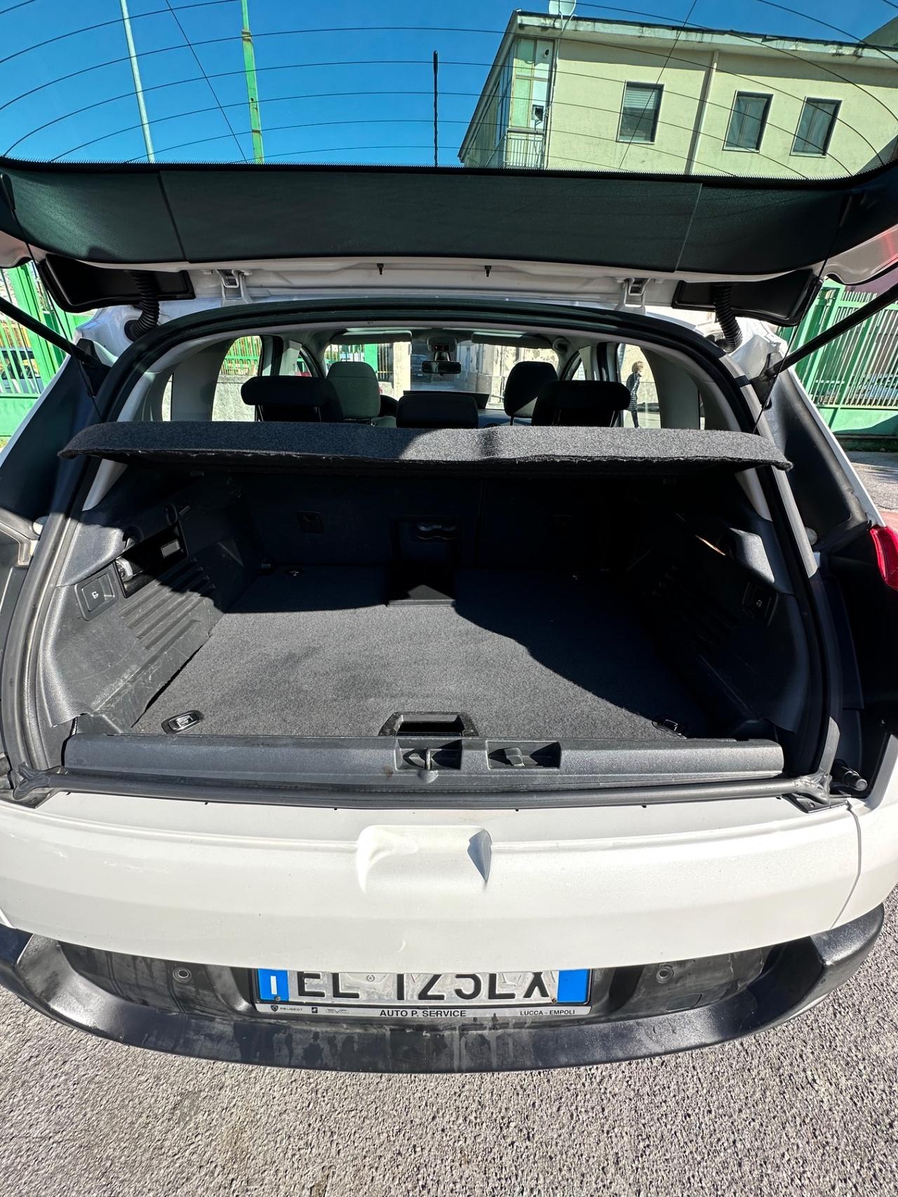 Peugeot 3008 1.6 HDi 112CV Business