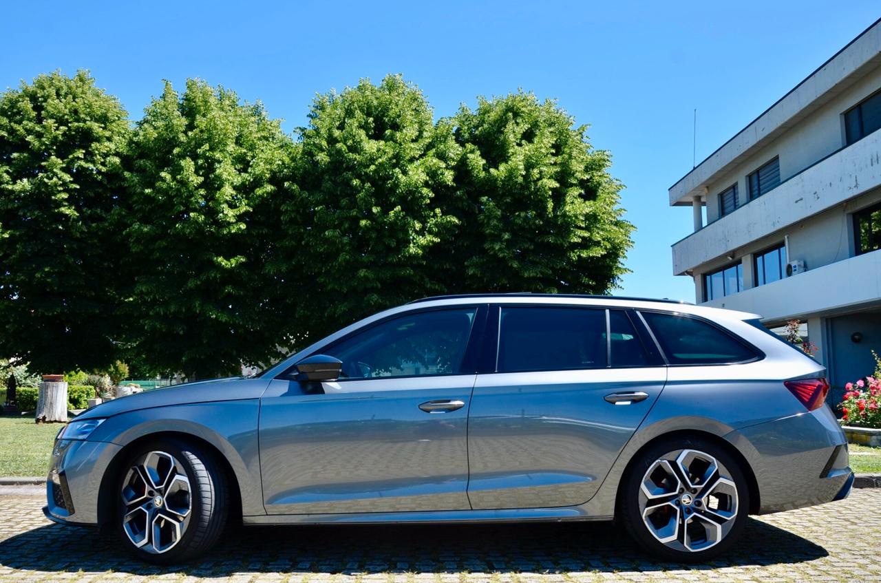 SKODA OCTAVIA WAGON 2.0 TDI EVO RS 200cv DSG, UNICOPROPRIETARIO, UFF ITALIANA, SERVICE SKODA, EURO 6D, TETTO, MATRIX, 19″, PERMUTE