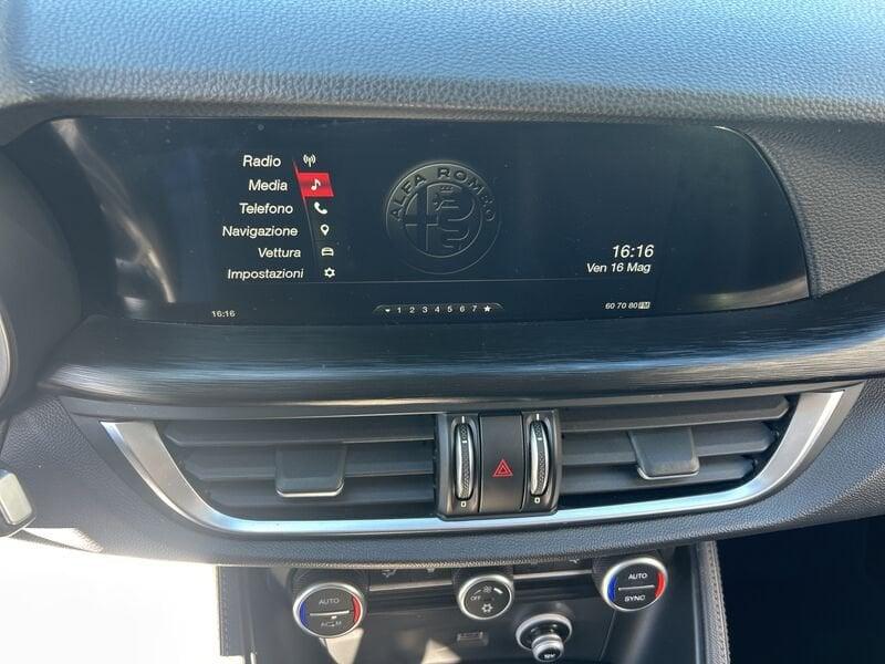 Alfa Romeo Stelvio 2017 2.2 t Executive rwd 180cv auto