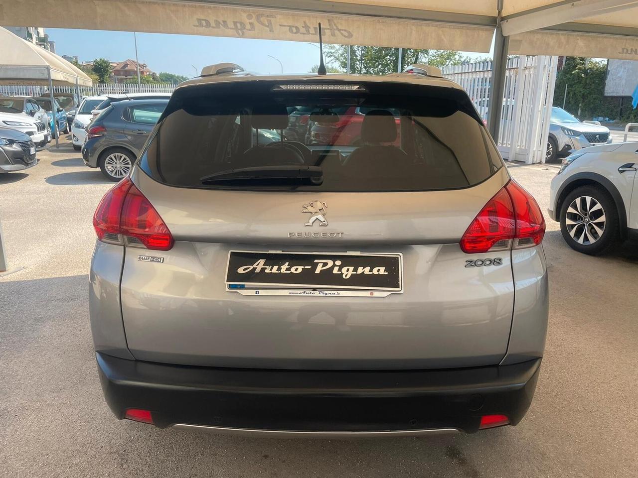 Peugeot 2008 BlueHDi 100 Allure