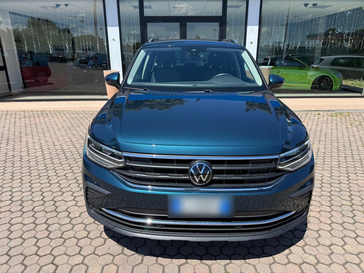Volkswagen Tiguan 2.0 TDI SCR Life OK NEOPATENTATI in arrivo