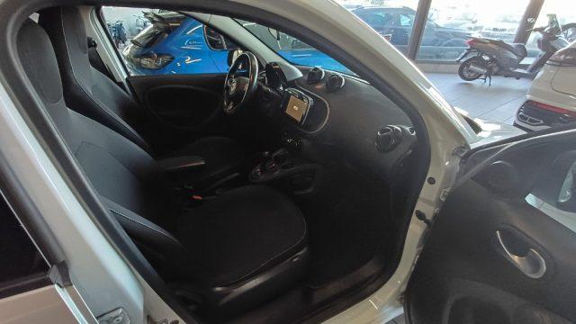 SMART ForFour 70 1.0 Passion