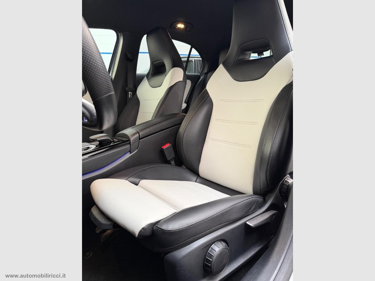 MERCEDES-BENZ A 250 Automatic Premium 59.000KM