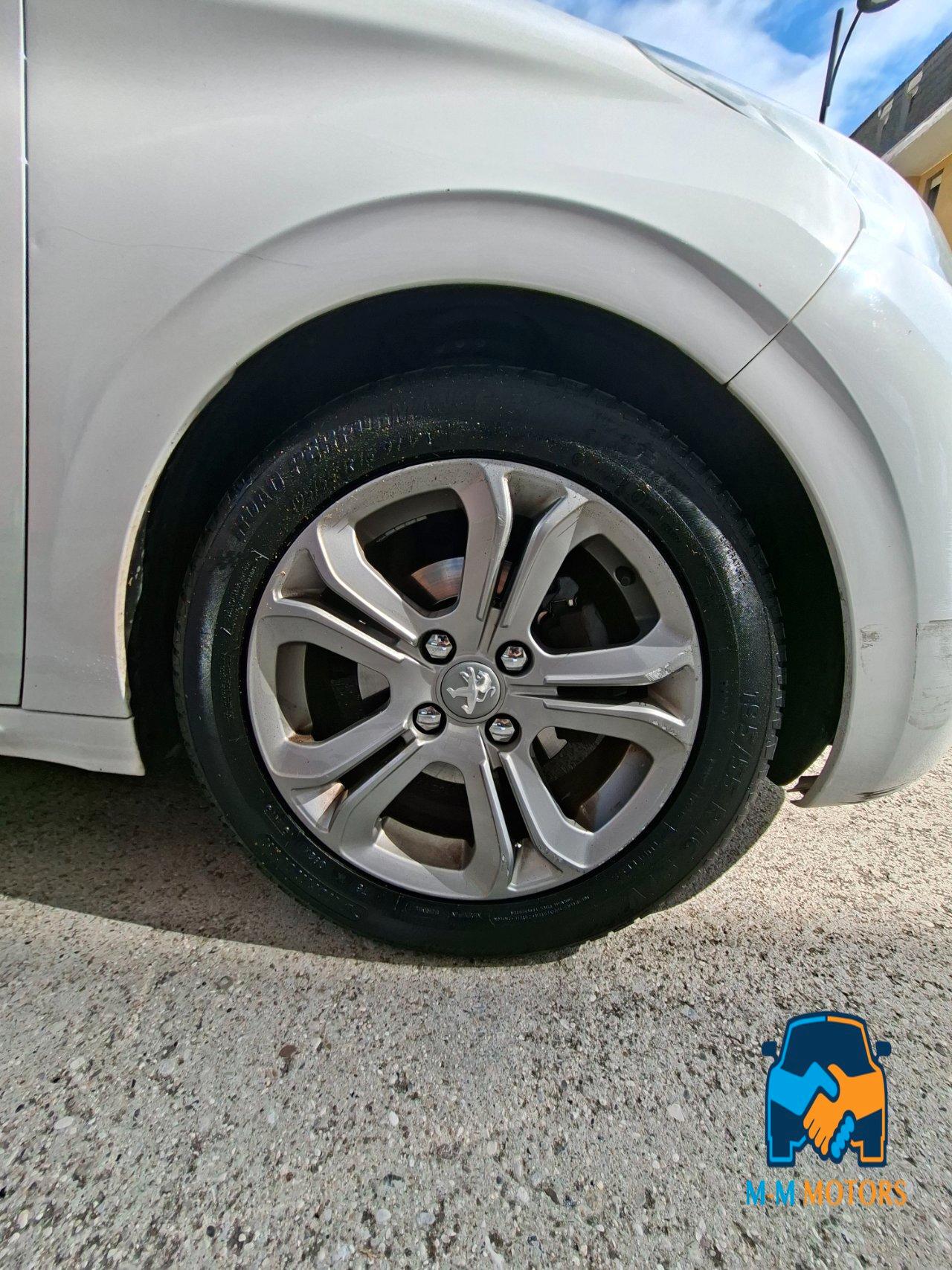 Peugeot 208 5 Porte 208 1.4 vti Allure gpl unico proprietario