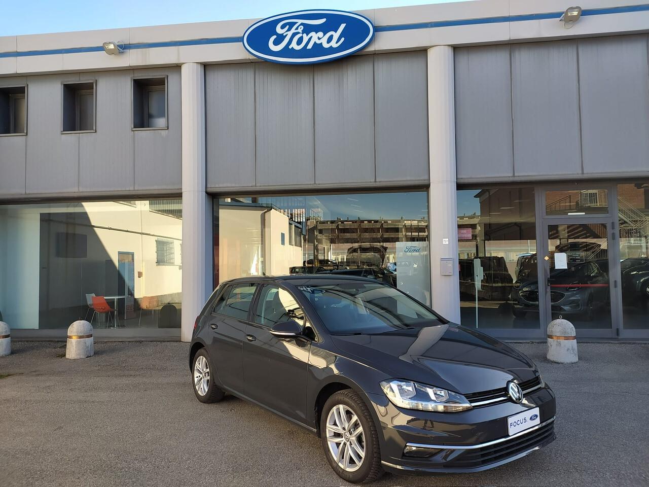 Volkswagen Golf 1.4 TSI 125 CV 5p. Business BlueMotion Technology