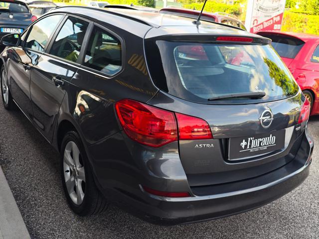 OPEL Astra 1.7 CDTI 110CV Sports Tourer Cosmo