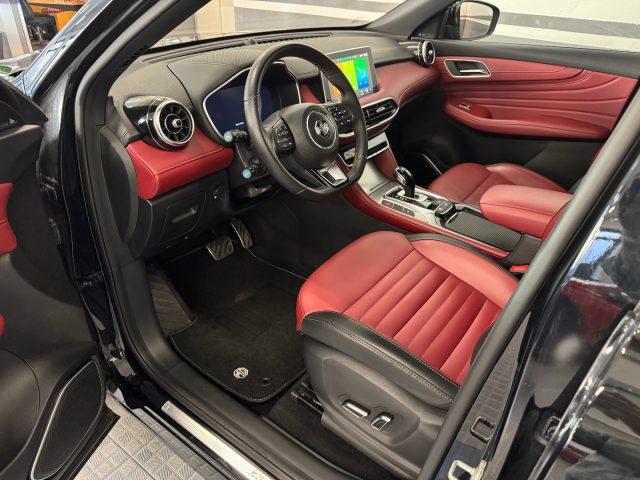 MG EHS Plug-in Hybrid Exclusive Full 1p.