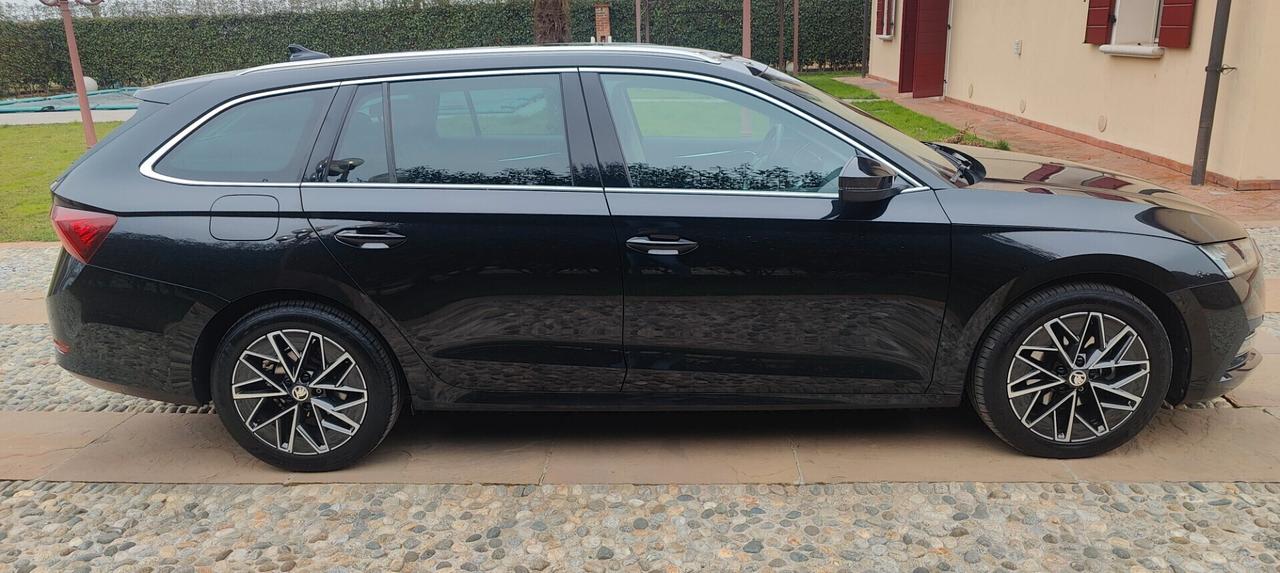 Skoda Octavia 2.0 TDI EVO SCR 150 CV DSG Wagon Style