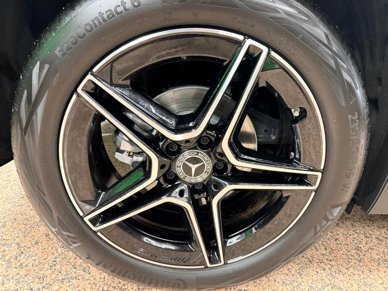 Mercedes - Benz GLA 200 d Automatic AMG Line Premium Plus