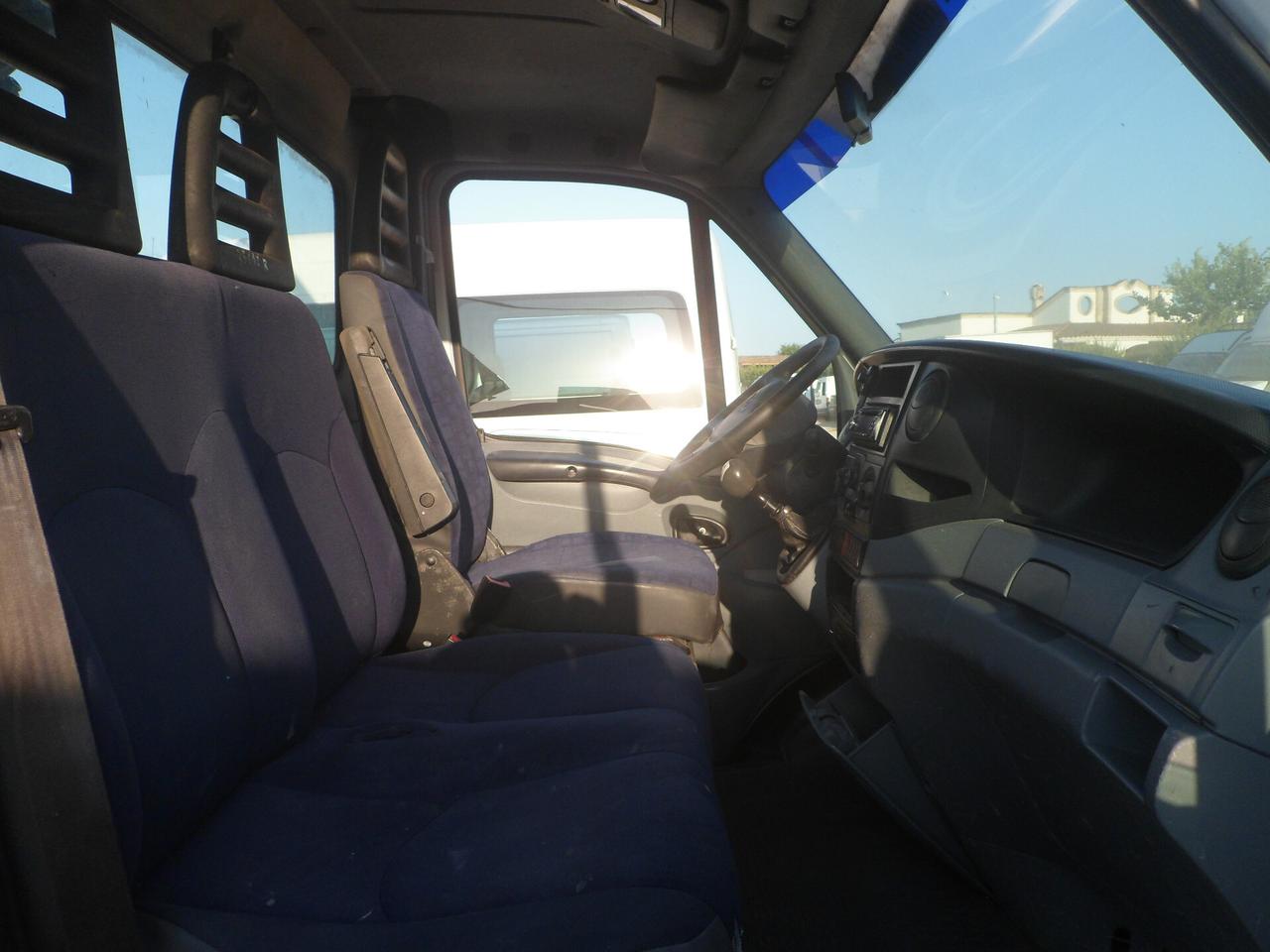 Iveco Daily 35c12 ribaltabile trilaterale
