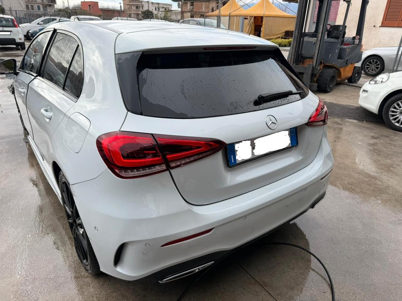 Mercedes-benz A 180 incidentato - 2019