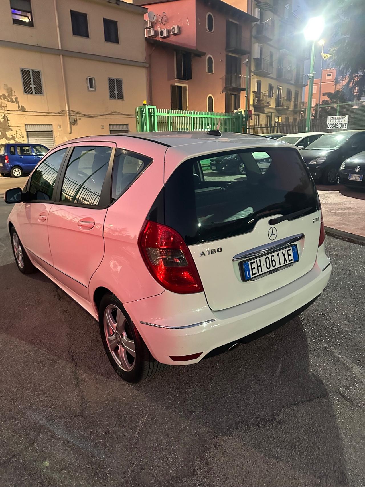 Mercedes-benz A 160 CDI BlueEFFICIENCY Avantgarde