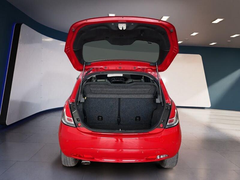 Lancia Ypsilon III 2021 1.0 firefly hybrid Gold s&s 70cv