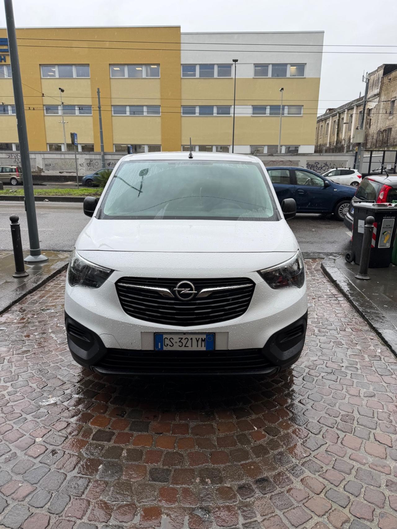 Opel Combo Cargo 1.5 Diesel 130CV S&S PC 1000kg Edition