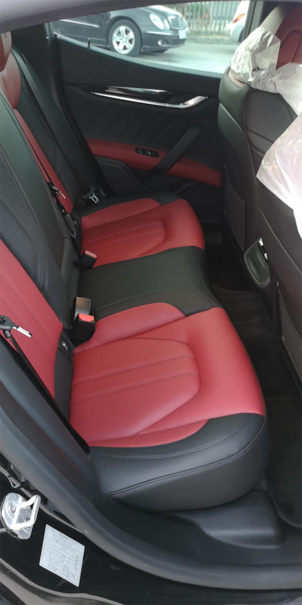 Maserati Ghibli V6 430 CV Q4 Ribelle One of 200