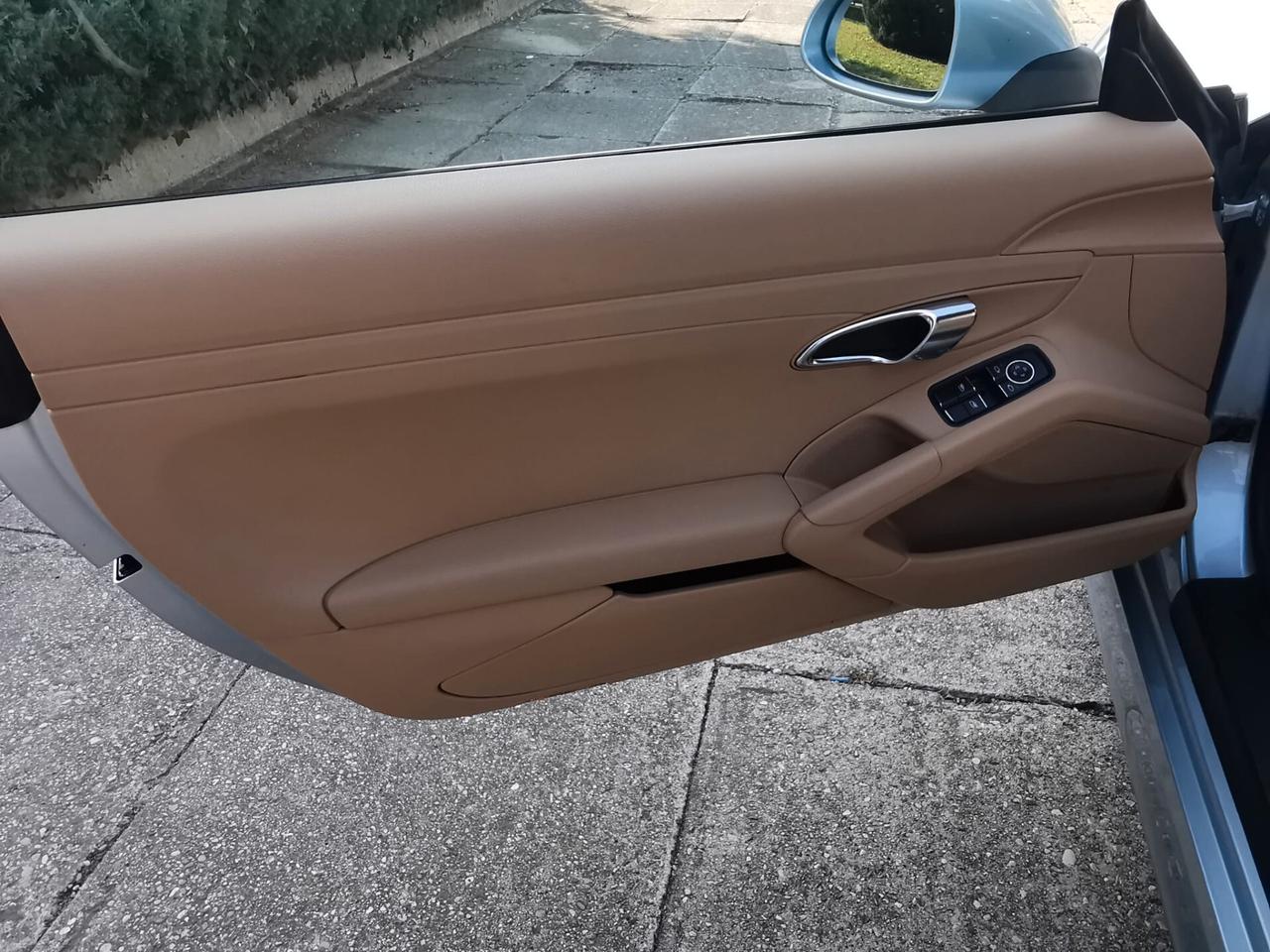 Porsche Cayman 2.7 981