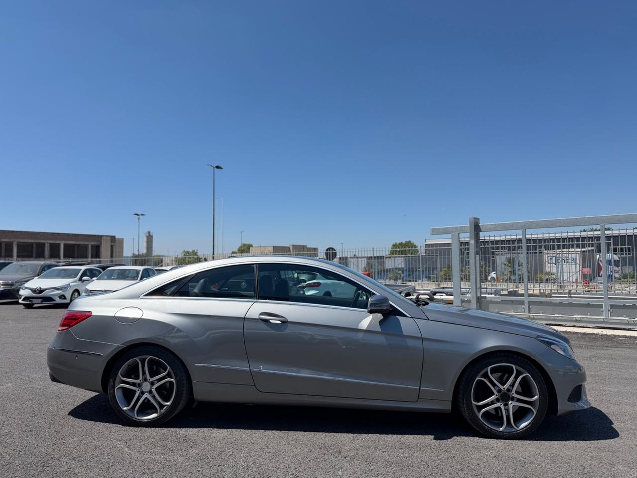 Mercedes-benz E 220 CDI Coupé Executive