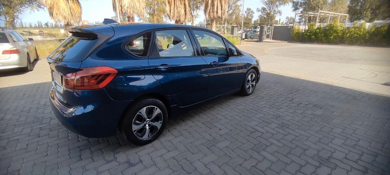 Bmw 216d Active Tourer Advantage 150 CV