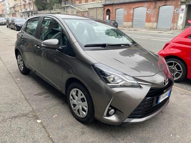 TOYOTA Yaris 1.0 5 porte Cool